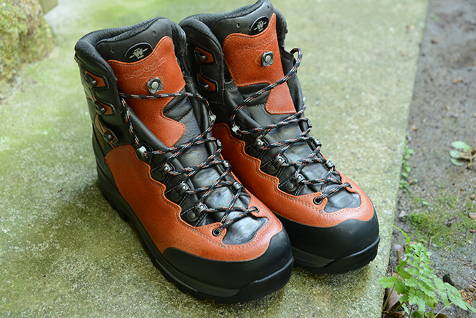 山泊用の登山靴として Lowa Ticam GTX WXL を購入（追記：Ticam2 GTX